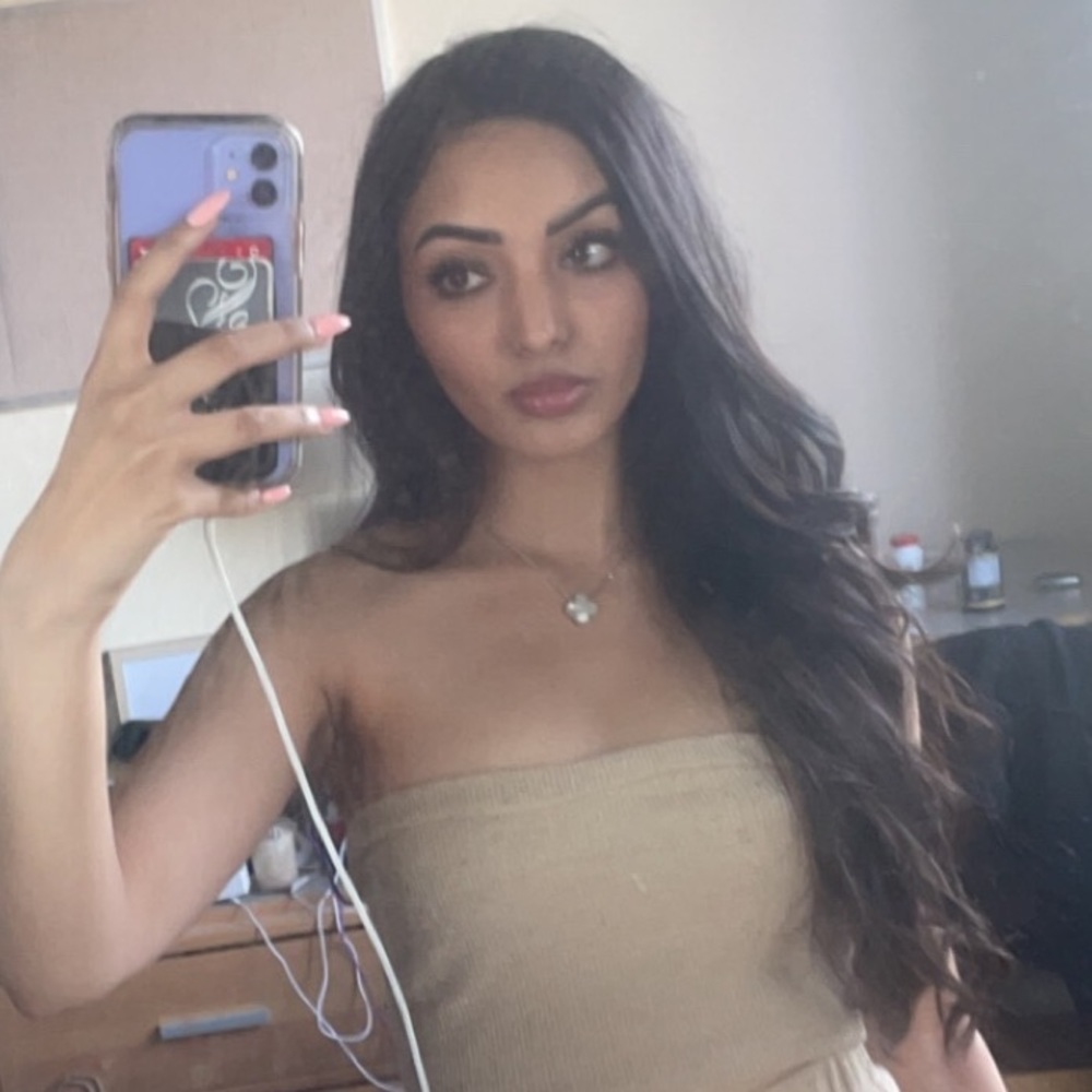 Meet your Posher, Amrita
